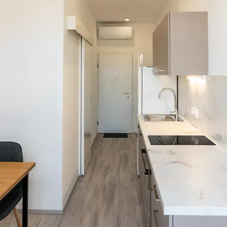 Urban Nest - Free Parking & *