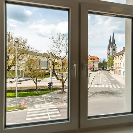 Urban Nest - Free Parking & Kocevje