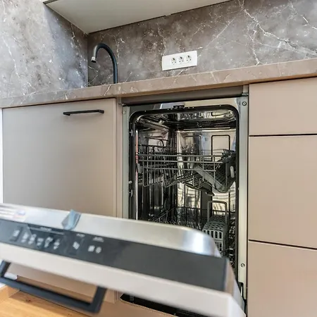 Urban Nest - Free Parking & Appartamento